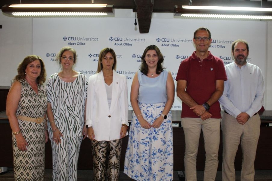 La CEU UAO premia tres projectes per transformar la manera d’aprendre a l’aula
